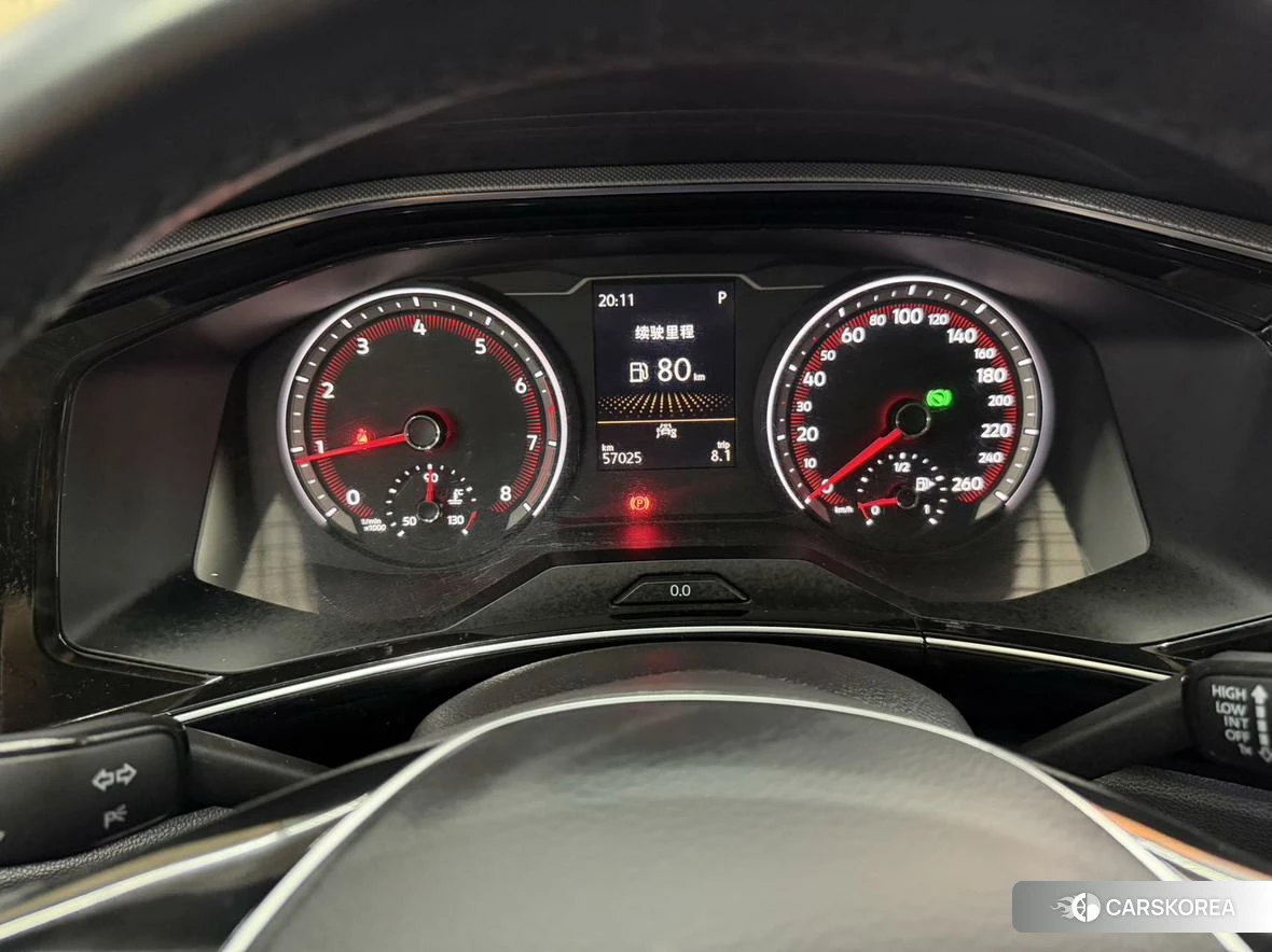 Volkswagen Tanyue 2021 Темно-серый из Китая, фото 4
