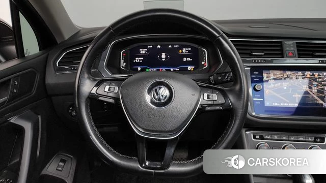 Volkswagen Tiguan Allspace 2020 Черный из Кореи, фото 4