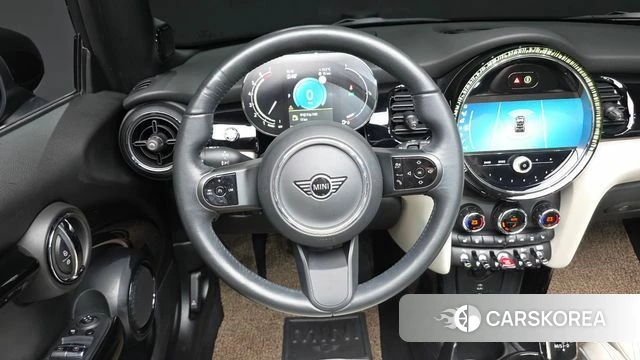 Mini Cooper S Convertible 2023 Черный из Кореи, фото 4