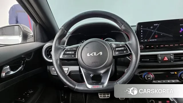 Kia The New K3 2nd generation 2021 Белый из Кореи, фото 4