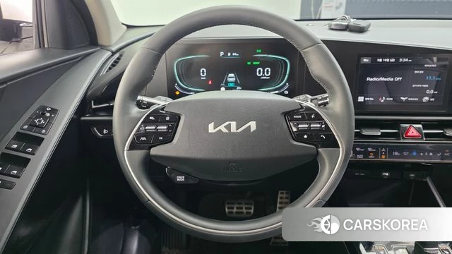 Kia Di Ol Nu Niro 2022 Белый из Кореи, фото 4