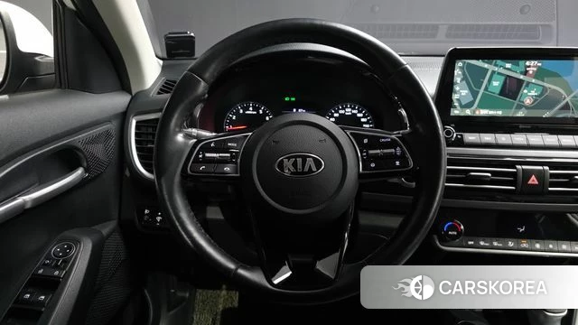 Kia Seltos 2021 Белый из Кореи, фото 4