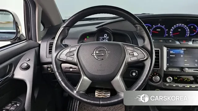 Ssangyong Korando Turismo 2018 Черный из Кореи, фото 4
