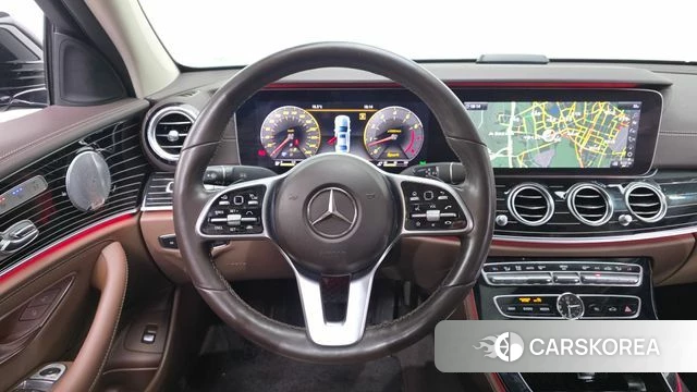 Mercedes-Benz E-Class W213 2019 Черный из Кореи, фото 4