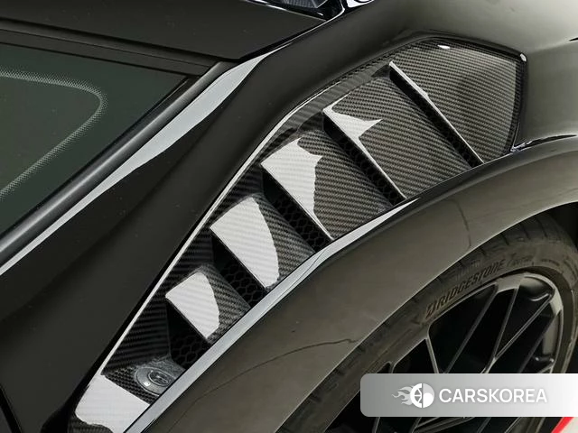 Lamborghini Huracán 2023 Черный из Китая, фото 4