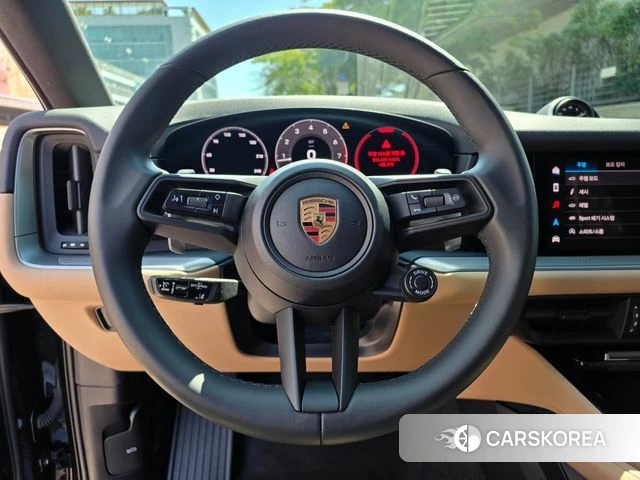 Porsche Cayenne (PO536) 2025 Черный из Кореи, фото 4