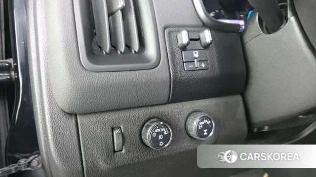 Chevrolet (GM Daewoo) Real New Colorado 2021 Черный из Кореи, фото 4