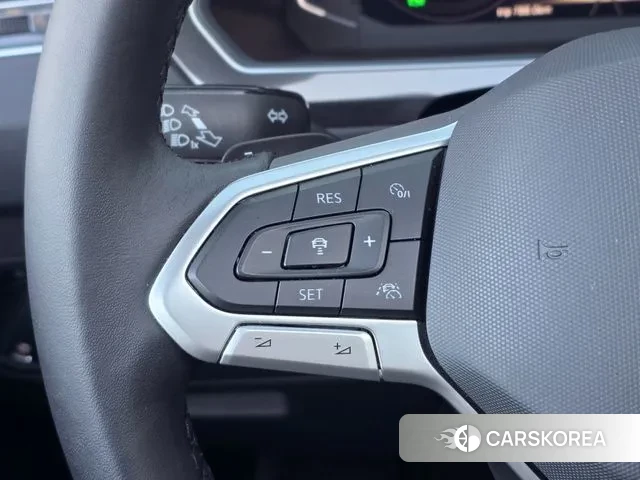 Volkswagen Tiguan second Generation 2021 Белый из Кореи, фото 4