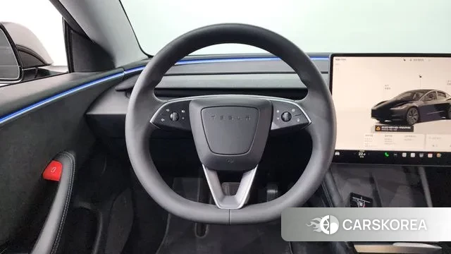 Tesla Model 3 2024 Черный из Кореи, фото 4