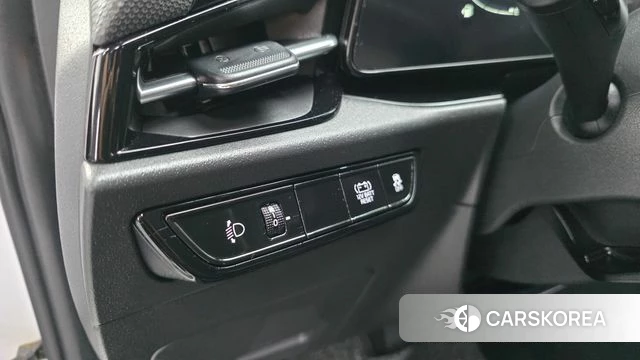 Kia Di Ol Nu Niro 2022 Белый из Кореи, фото 4