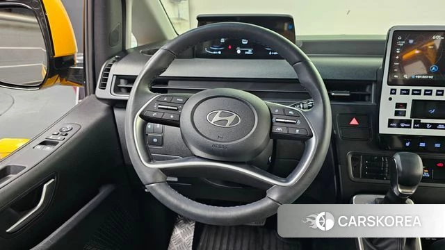 Hyundai Staria 2025 Желтый из Кореи, фото 4
