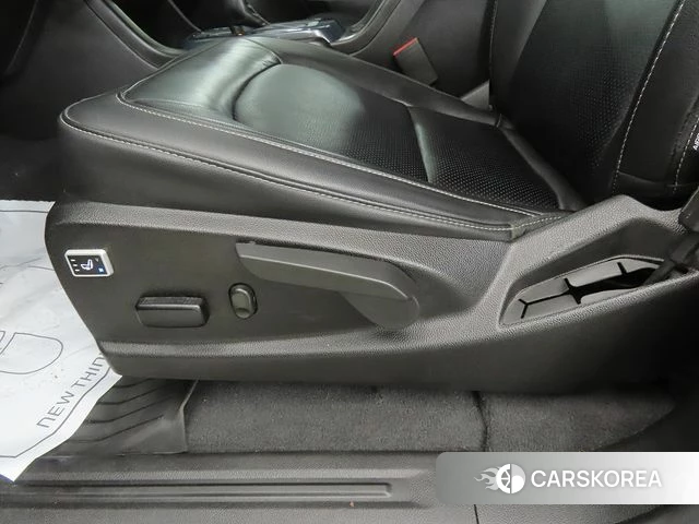 Chevrolet (GM Daewoo) Real New Colorado 2022 Черный из Кореи, фото 4