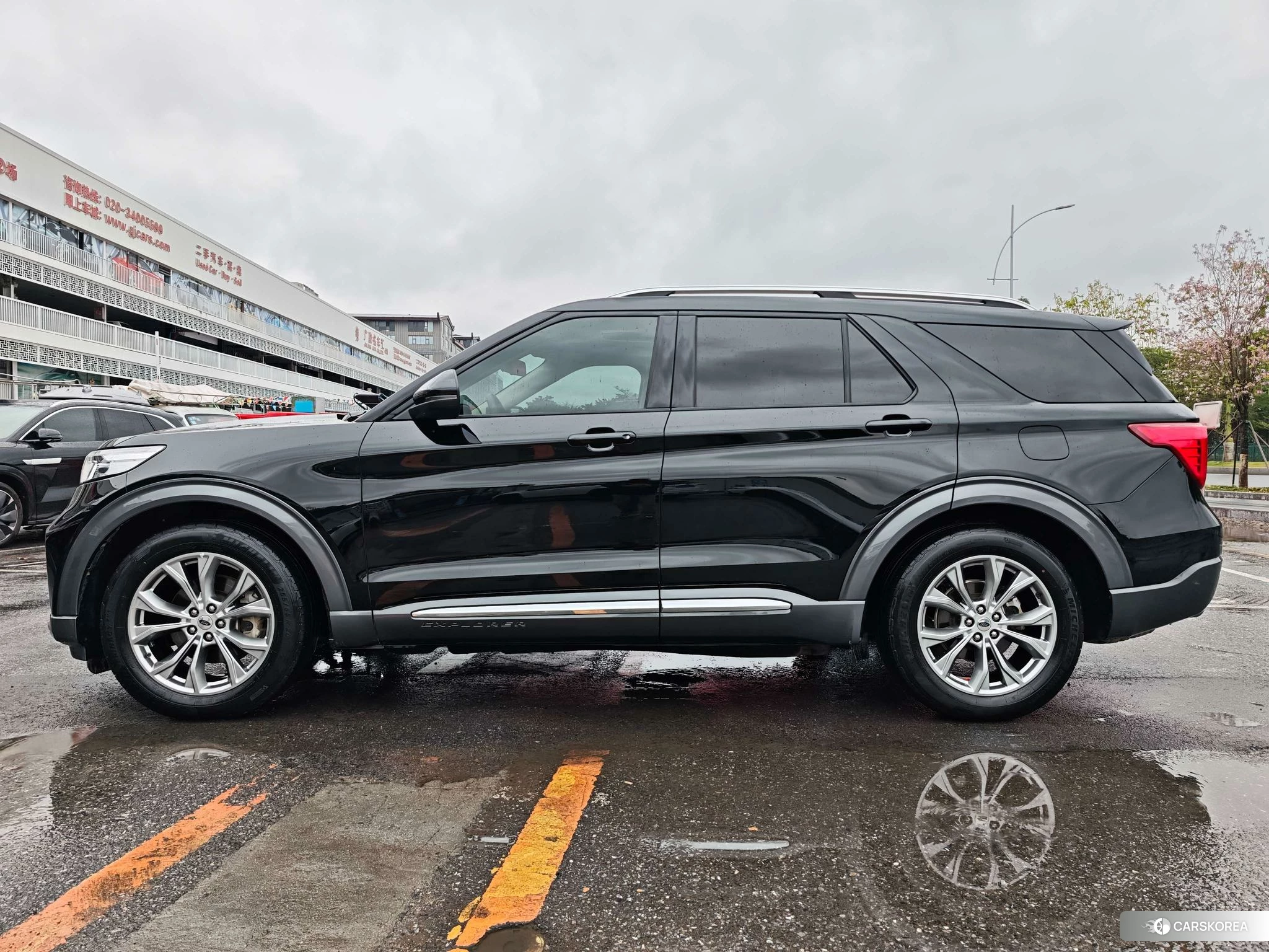 Ford Explorer 2020 Черный из Китая, фото 4