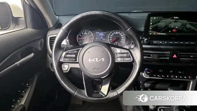 Kia Seltos 2021 Белый из Кореи, фото 4