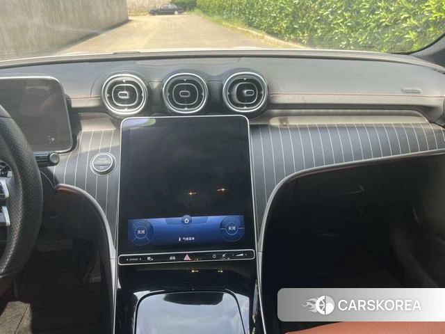 Mercedes-Benz Class C 2022 Белый из Китая, фото 4