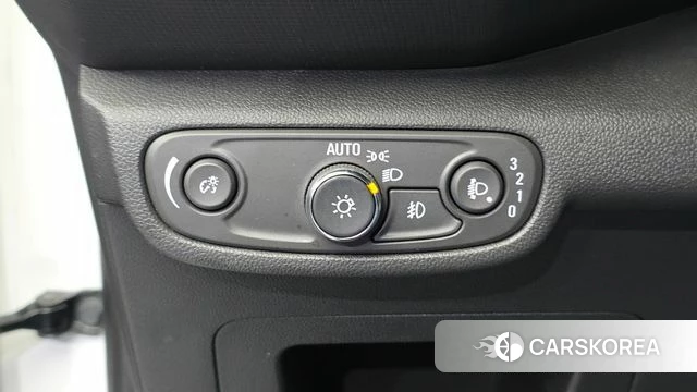 Chevrolet (GM Daewoo) Trailblazer 2022 Белый из Кореи, фото 4