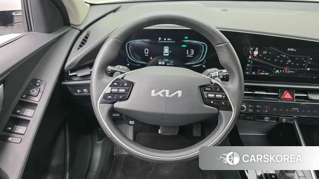 Kia Di Ol Nu Niro 2023 Белый из Кореи, фото 4