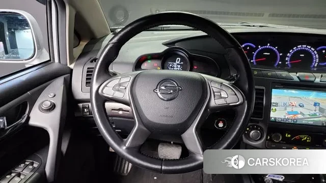 Ssangyong Korando Turismo 2018 Серебристо-серый из Кореи, фото 4