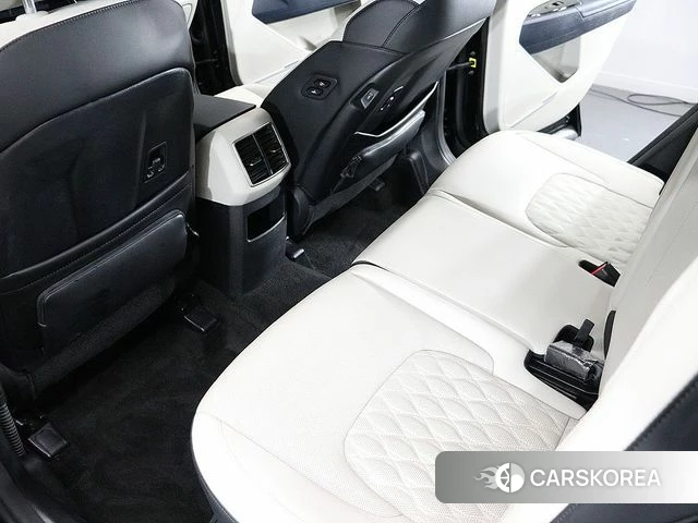 Kia Sportage 5th Generation 2023 Черный из Кореи, фото 4
