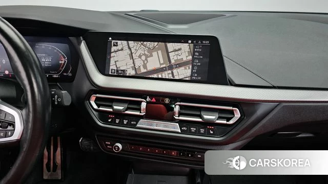 BMW 1 Series (F40) 2021 Серый из Кореи, фото 4