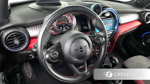 Mini Cooper S 2019 Красный из Кореи, фото 4