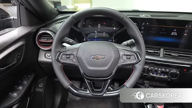 Chevrolet (GM Daewoo) Trax Crossover 2024 Черный из Кореи, фото 4