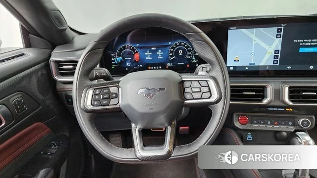 Ford Mustang 7th Generation 2024 Серебристо-серый из Кореи, фото 4