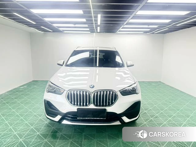 BMW X1 2021 Белый из Китая, фото 4