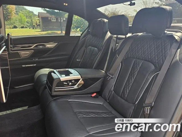 BMW 7 Series (G11) id 2662106 из Кореи 4