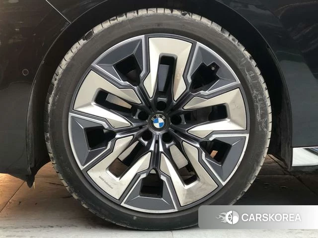 BMW 7 series 2025 Черный из Китая, фото 4