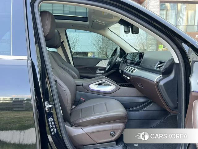 Mercedes-Benz GLE (import) 2021 Черный из Китая, фото 4