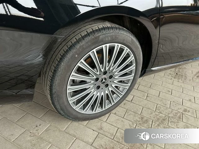 Mercedes-Benz E-class 2023 Черный из Китая, фото 4