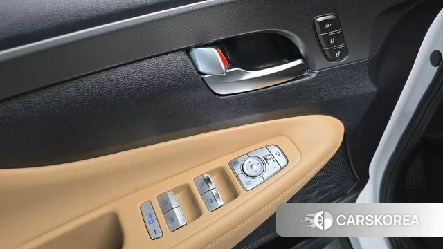 Hyundai The New Santa Fe 2021 Белый из Кореи, фото 4