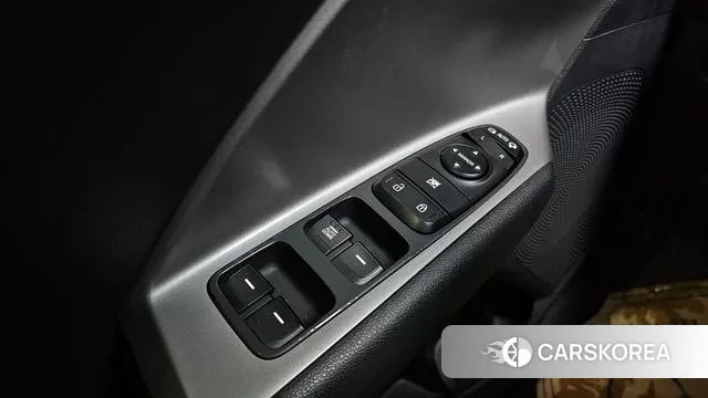 Kia Niro Plus 2022 Белый из Кореи, фото 4