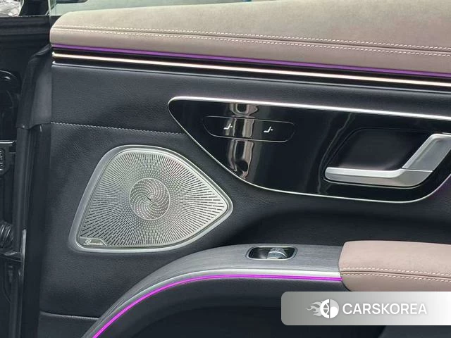 Mercedes-Benz EQS 2024 Темно-серый из Китая, фото 4