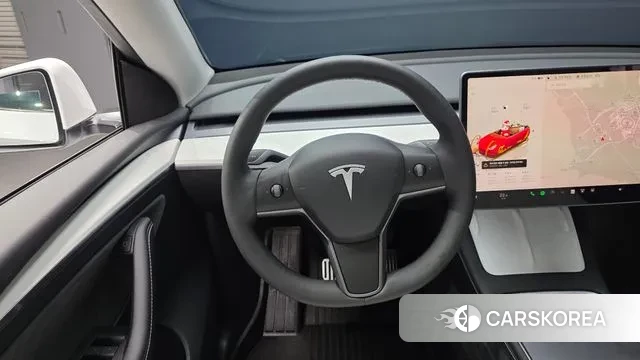 Tesla Model Y 2024 Белый из Кореи, фото 4