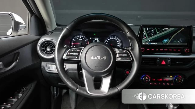 Kia The New K3 2nd generation 2022 Белый из Кореи, фото 4