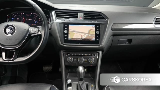 Volkswagen Tiguan Allspace 2020 Серый из Кореи, фото 4