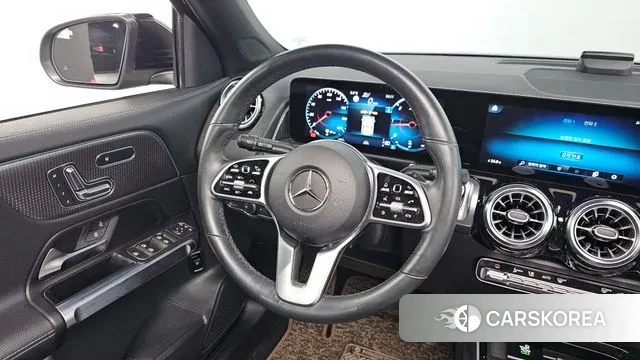Mercedes-Benz GLB-Class X247 2022 Черный из Кореи, фото 4