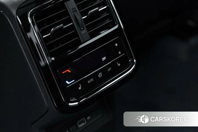 Volkswagen Passat 2022 Черный из Китая, фото 4