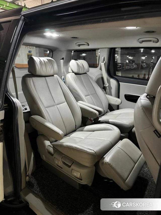 Kia The New Carnival 2019 Серый из Кореи, фото 4