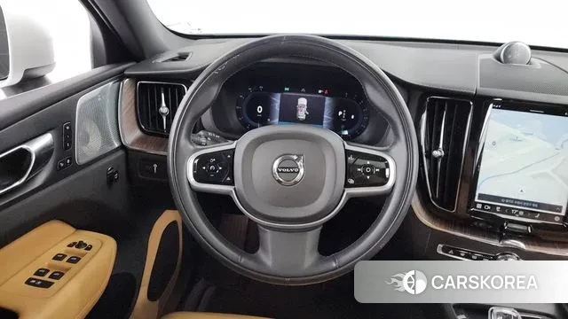 Volvo XC60 second Generation 2022 Белый из Кореи, фото 4