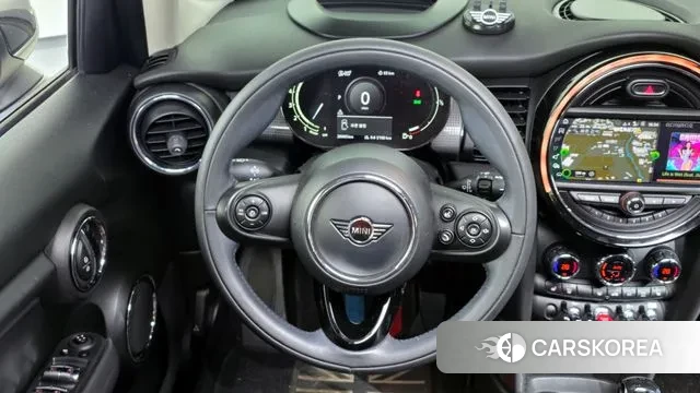 Mini Cooper 2021 Жемчужный цвет из Кореи, фото 4