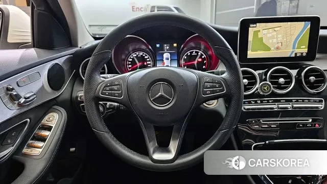 Mercedes-Benz C-Class W205 2018 Белый из Кореи, фото 4