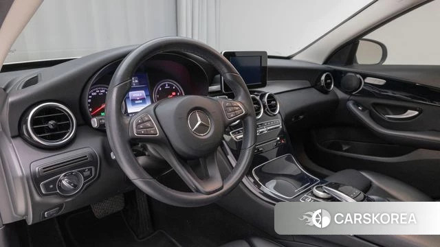 Mercedes-Benz C-Class W205 2018 Белый из Кореи, фото 4