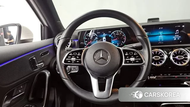 Mercedes-Benz A-Class W177 2021 Белый из Кореи, фото 4