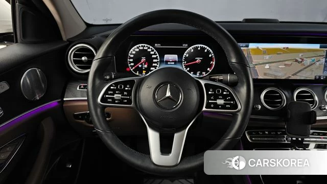 Mercedes-Benz E-Class W213 2019 Белый из Кореи, фото 4