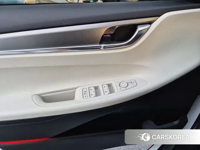 Hyundai The New Grandeur IG Hybrid 2021 Белый из Кореи, фото 4