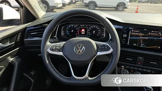 Volkswagen 7th Generation of Jetta 2023 Белый из Кореи, фото 4