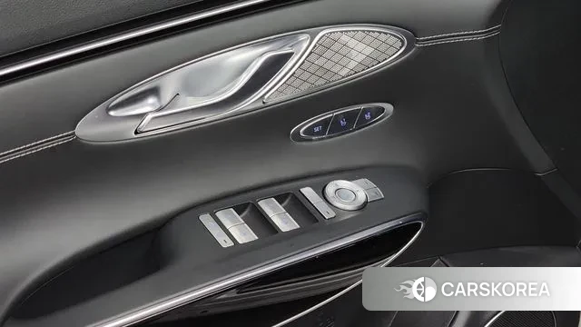 Genesis GV70 2023 Белый из Кореи, фото 4